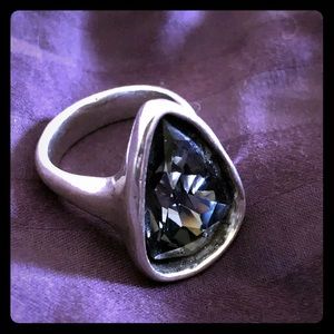 Uno De 50 STRUT Statement Ring